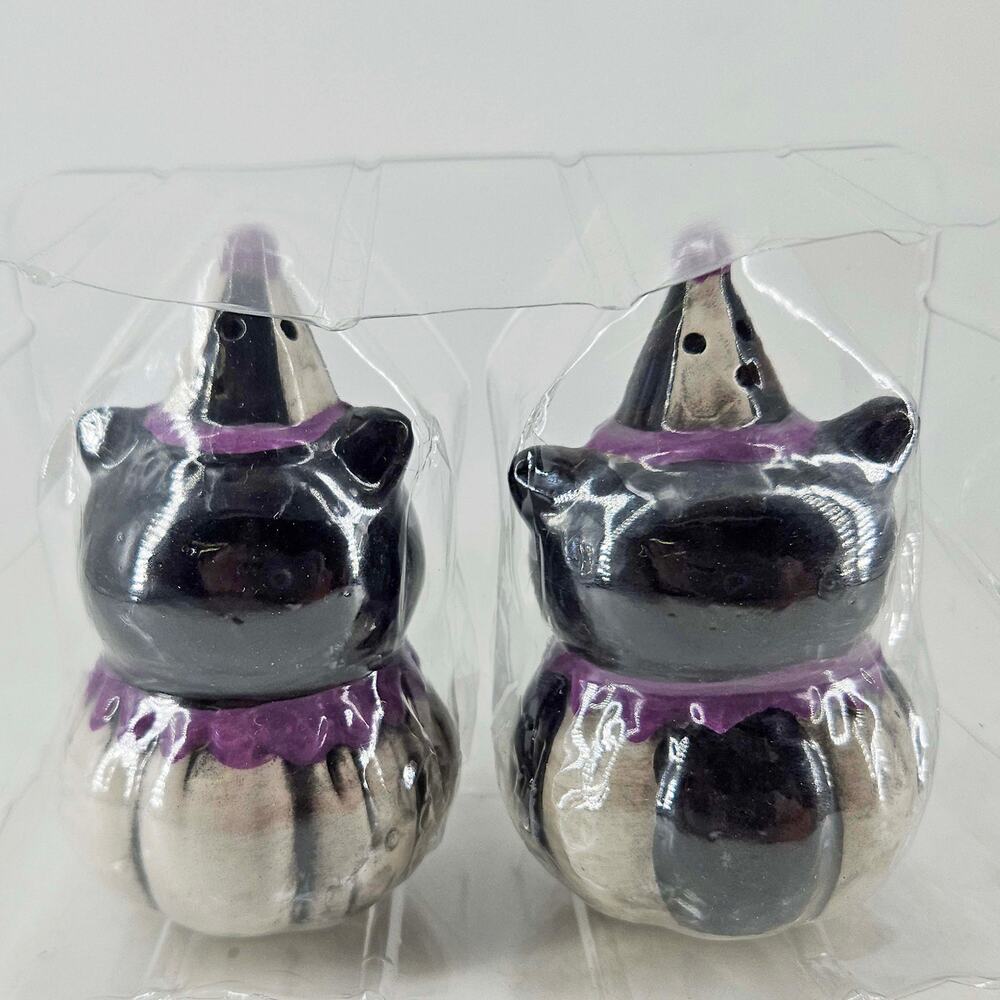 Johanna Parker Halloween black cat Salt & Pepper Shaker set - Picture 4 of 7